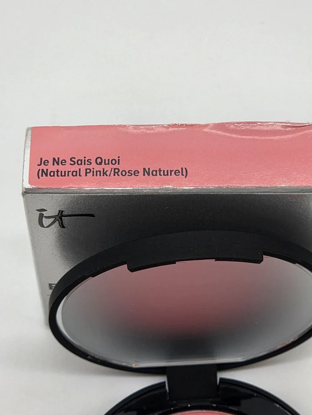 it cosmetics Bye Bye Pores Blush Je Ne Sais Quoi/Natural Pink Rose